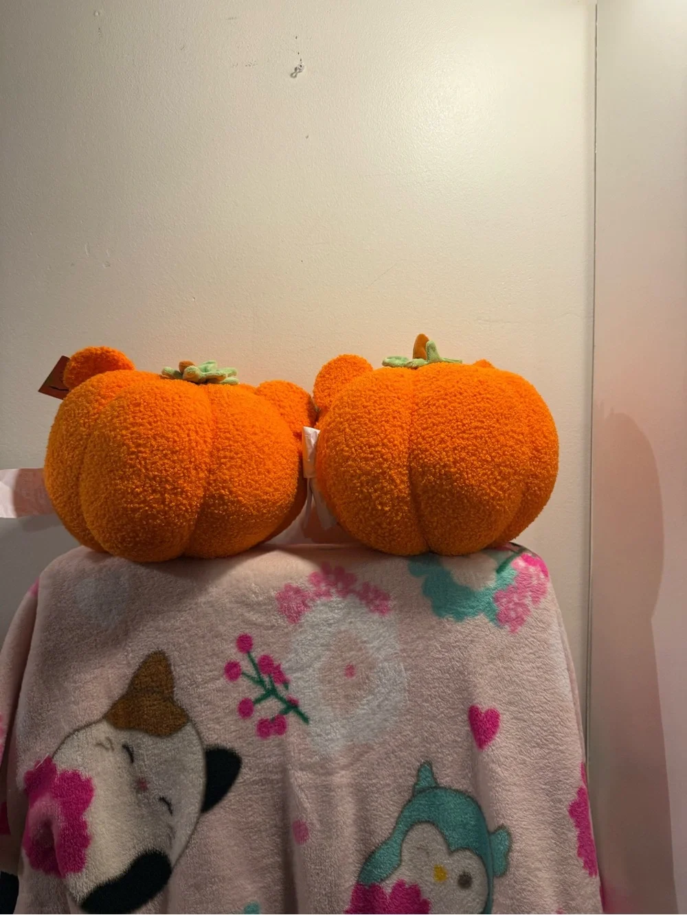 Viral Aldi Winnie the Pooh Pumpkin Halloween pillow bundle